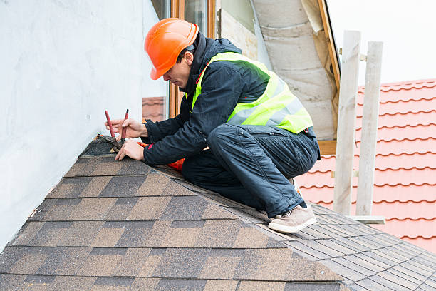 Best Roof Maintenance Services  in Madera Acres, CA